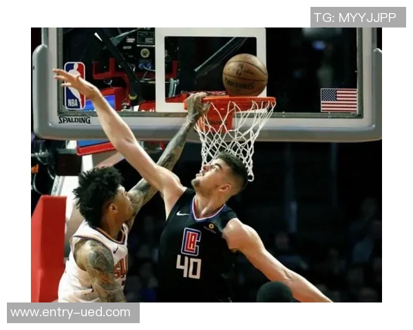 克尼佩尔表现出色砍下20分尼德豪泽因伤退场贝利贡献12分助力球队